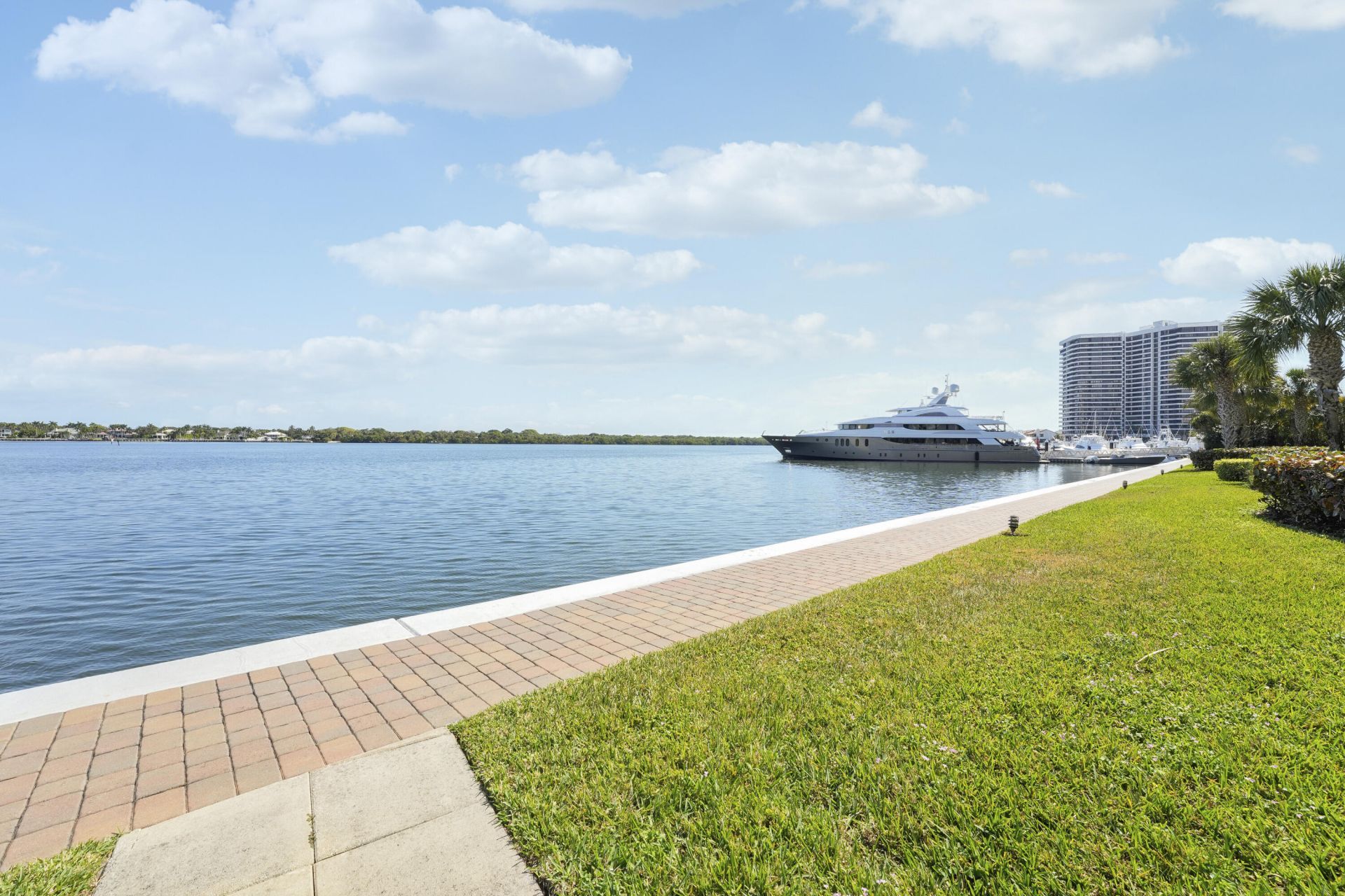 126 Lakeshore Drive, Unit 4260, North Palm Beach, FL 33408 Photo