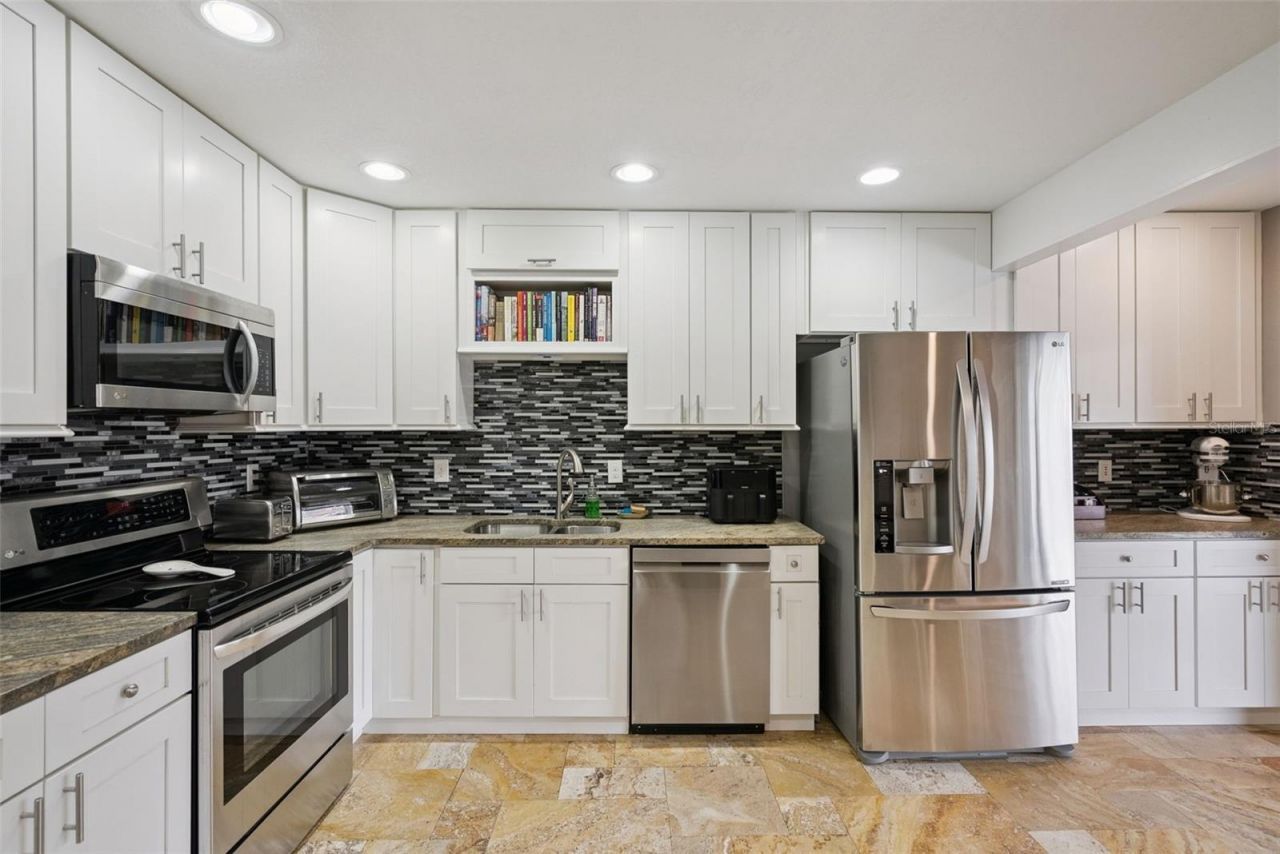 3226 S Osceola Avenue, Orlando, FL 32806 Photo