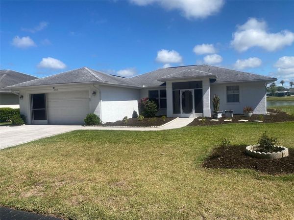 10535 MOSHIE LANE, SAN ANTONIO, FL 33576