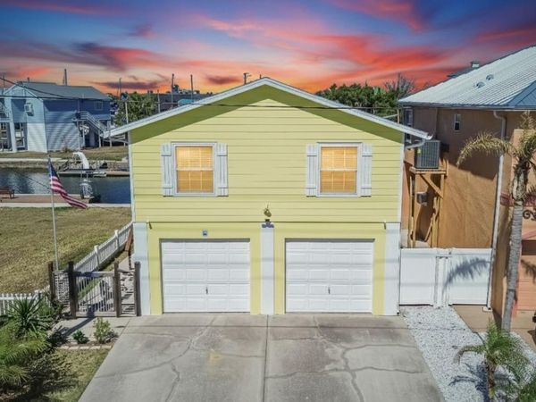 6331 LONNIE LEE LANE , HUDSON, FL 34667