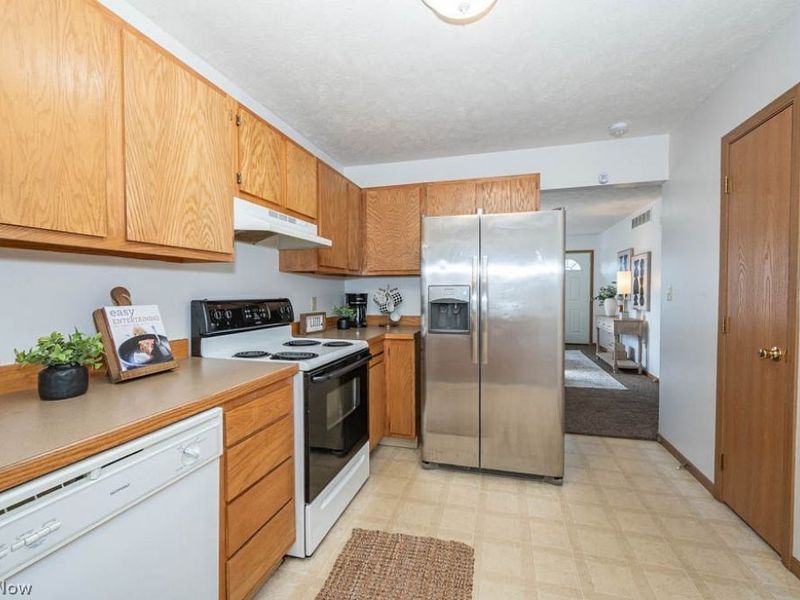 2630 Blenheim Avenue, Alliance, OH 44601 Photo 11