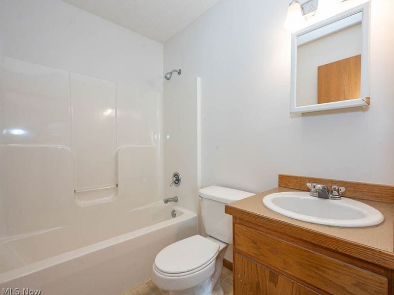 2630 Blenheim Avenue, Alliance, OH 44601 Photo 26