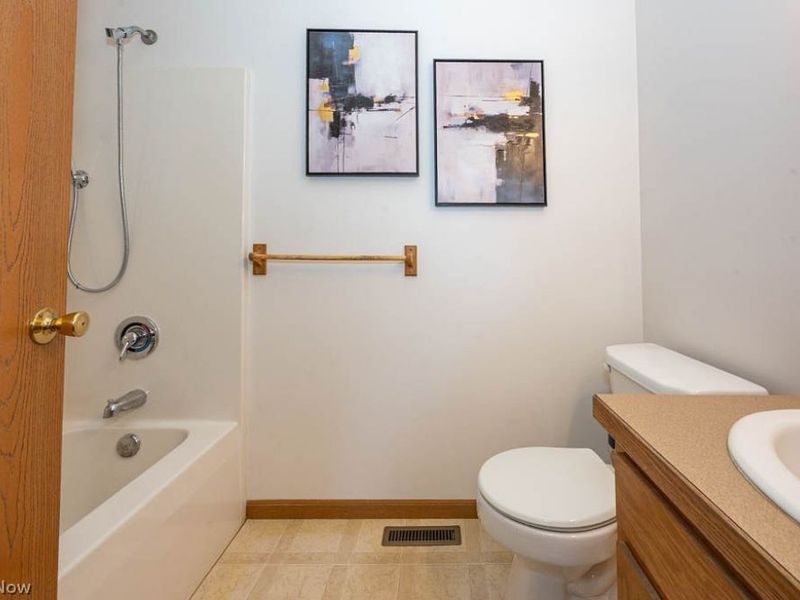 2630 Blenheim Avenue, Alliance, OH 44601 Photo 27