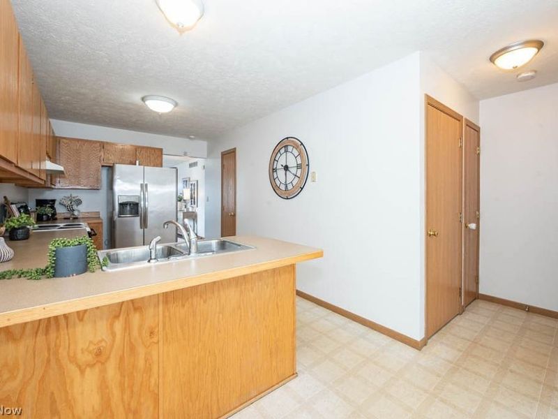 2630 Blenheim Avenue, Alliance, OH 44601 Photo 9