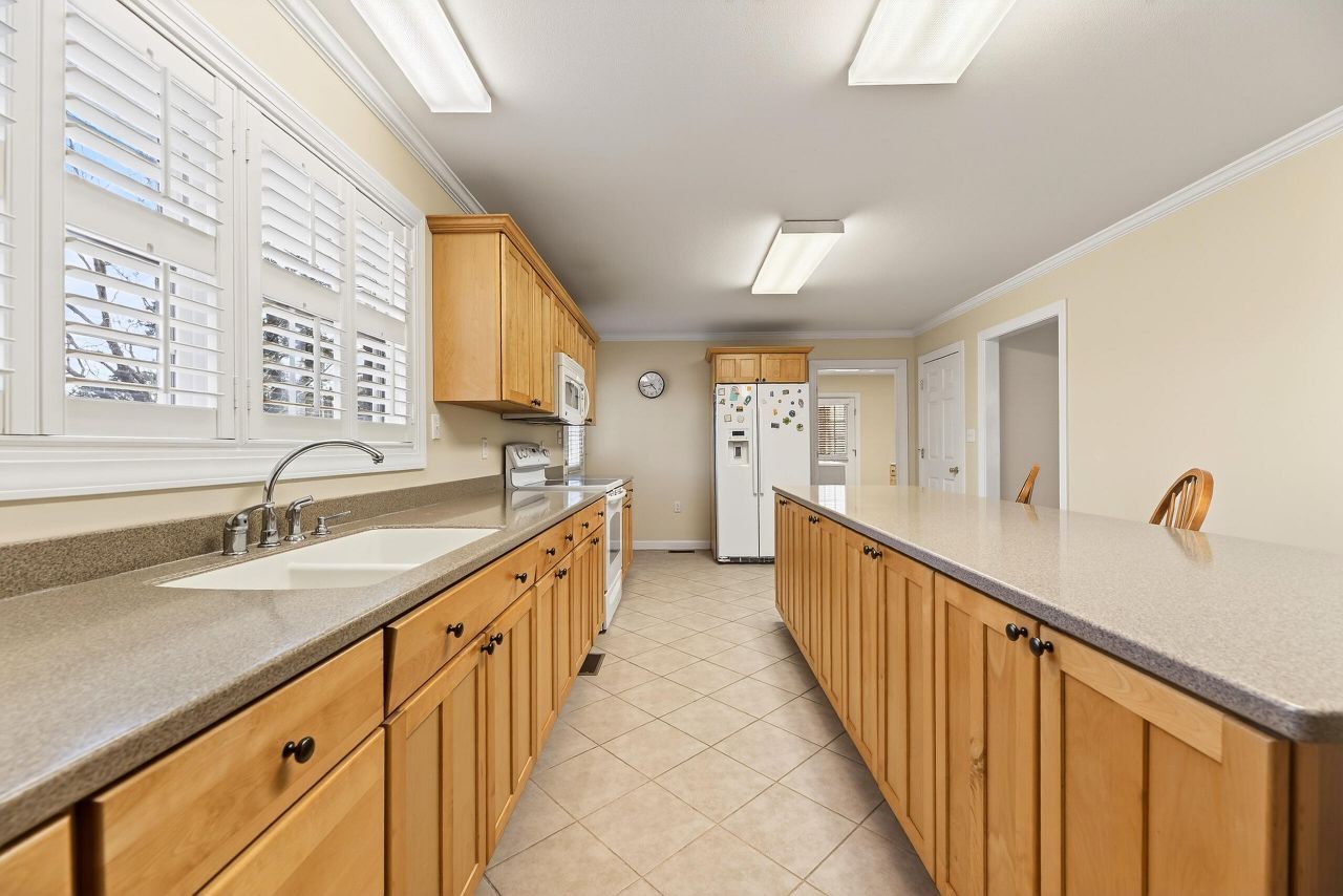 993 Pickett Level Road Photo 15