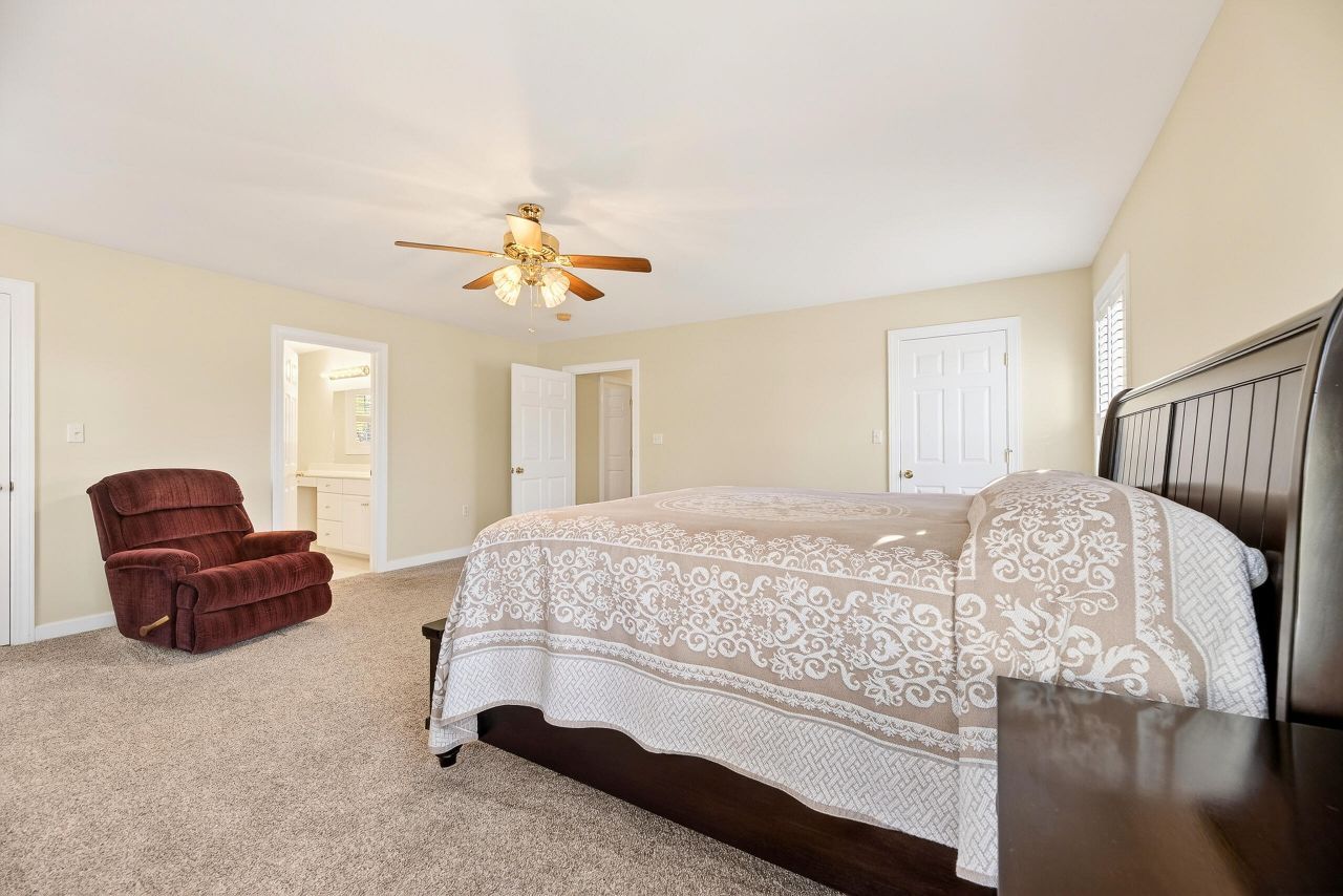 993 Pickett Level Road Photo 22