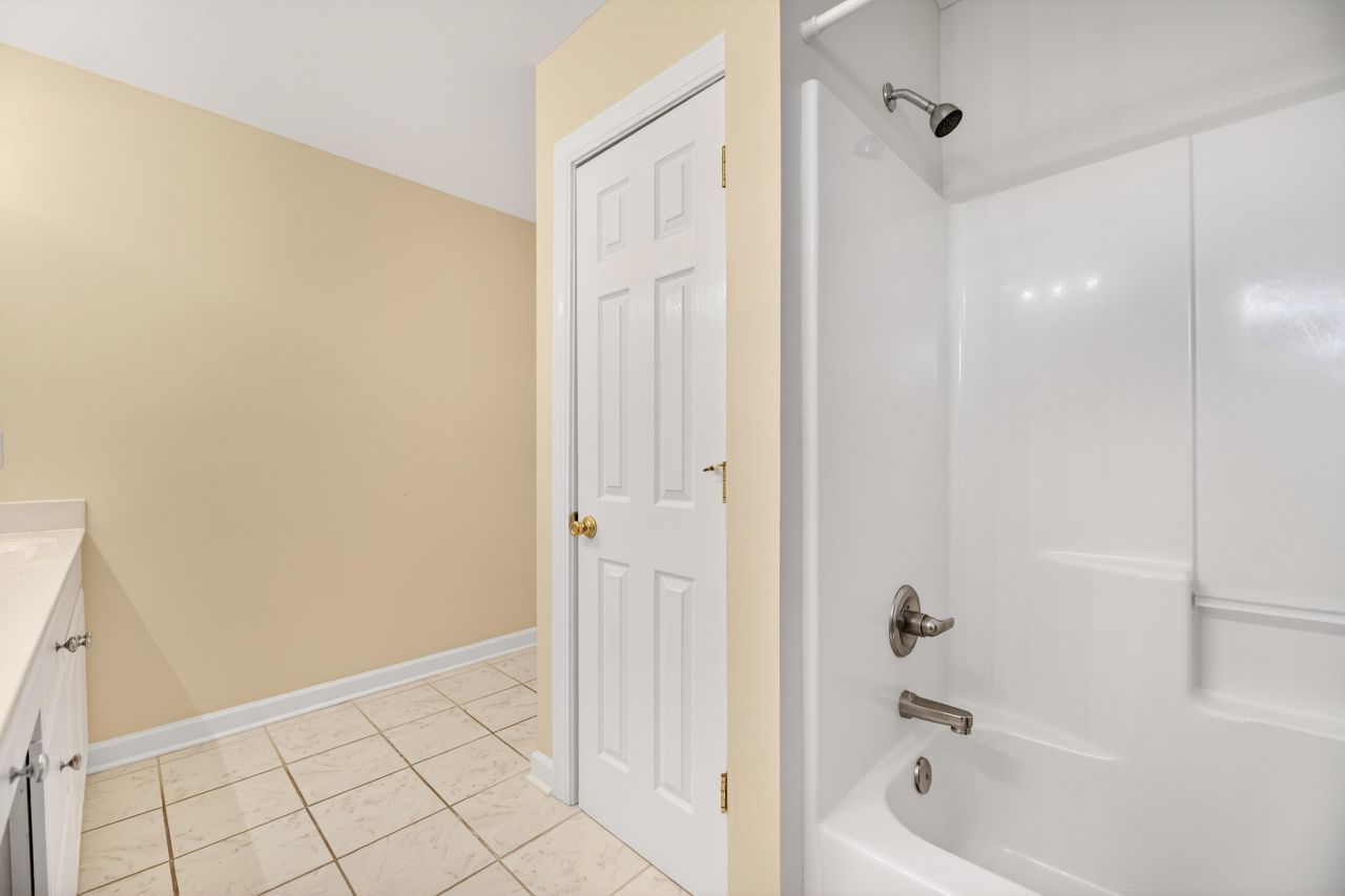 993 Pickett Level Road Photo 36