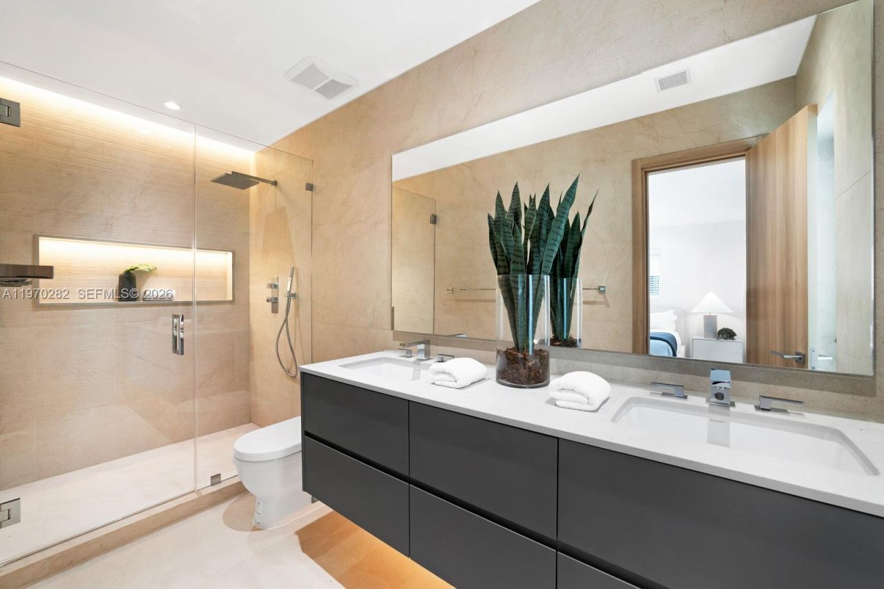 143 Morningside Dr, Coral Gables, FL 33133 Photo