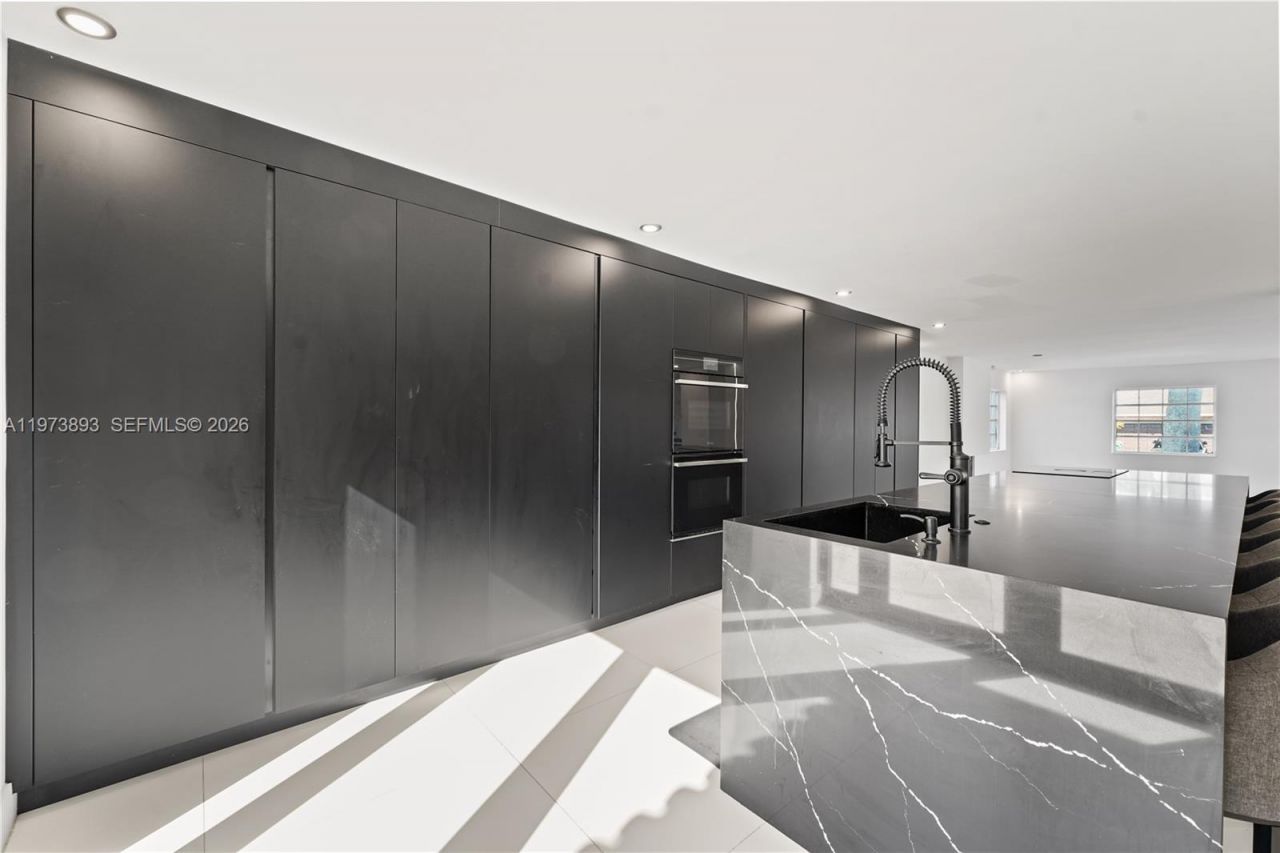 17740 SW 83rd Ave, Palmetto Bay, FL 33157 Photo