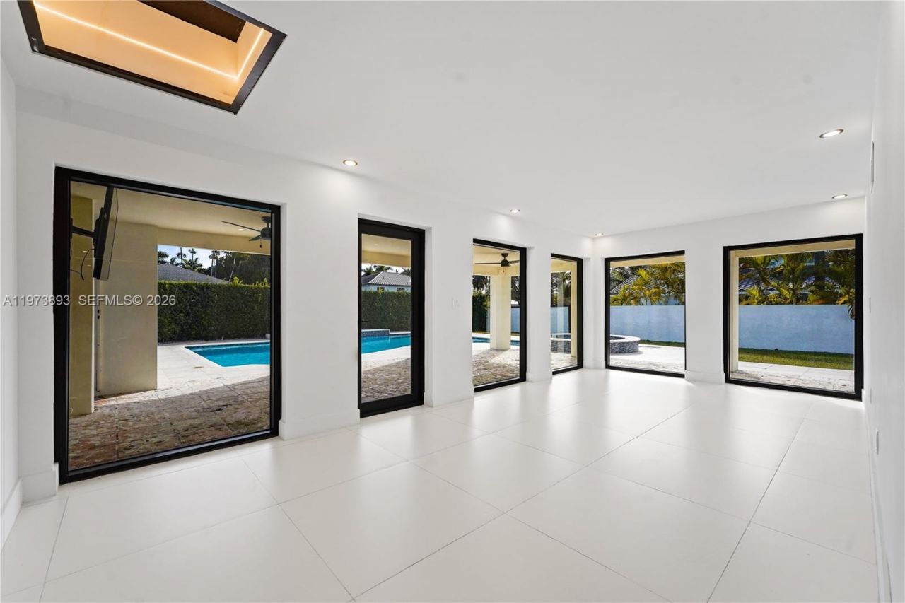 17740 SW 83rd Ave, Palmetto Bay, FL 33157 Photo