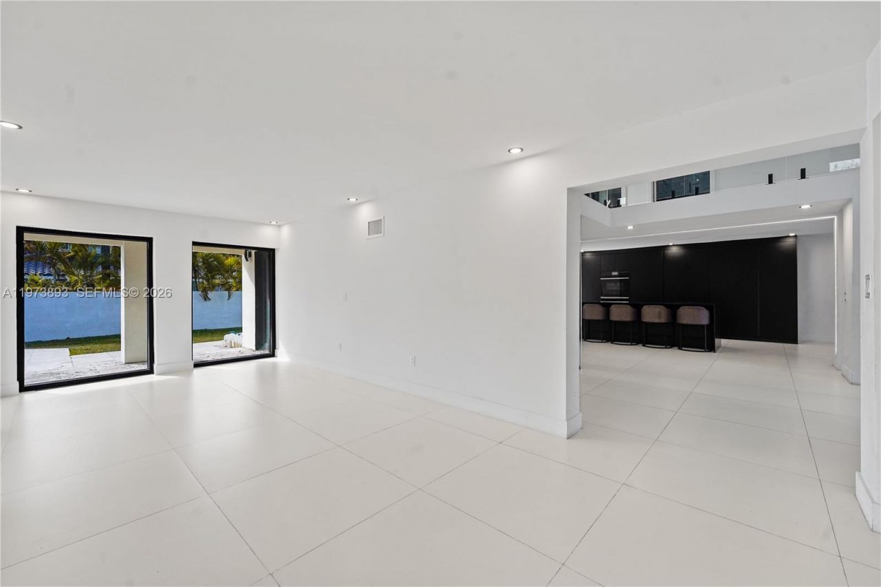 17740 SW 83rd Ave, Palmetto Bay, FL 33157 Photo