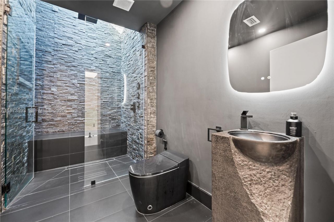 17740 SW 83rd Ave, Palmetto Bay, FL 33157 Photo