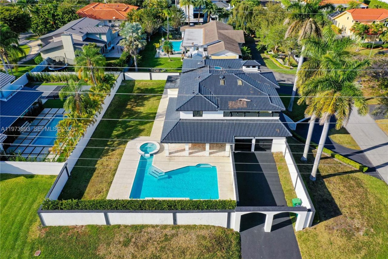 17740 SW 83rd Ave, Palmetto Bay, FL 33157 Photo