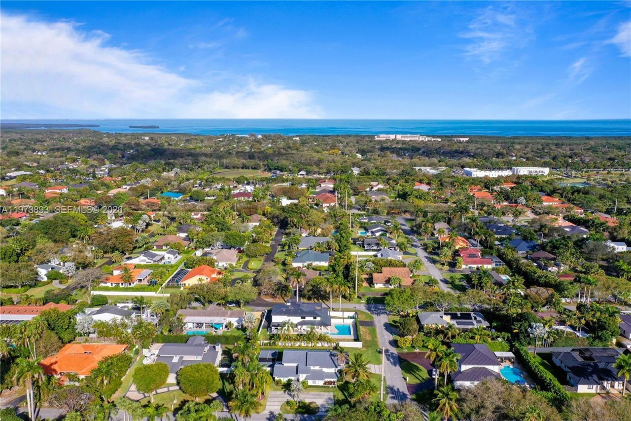 17740 SW 83rd Ave, Palmetto Bay, FL 33157 Photo