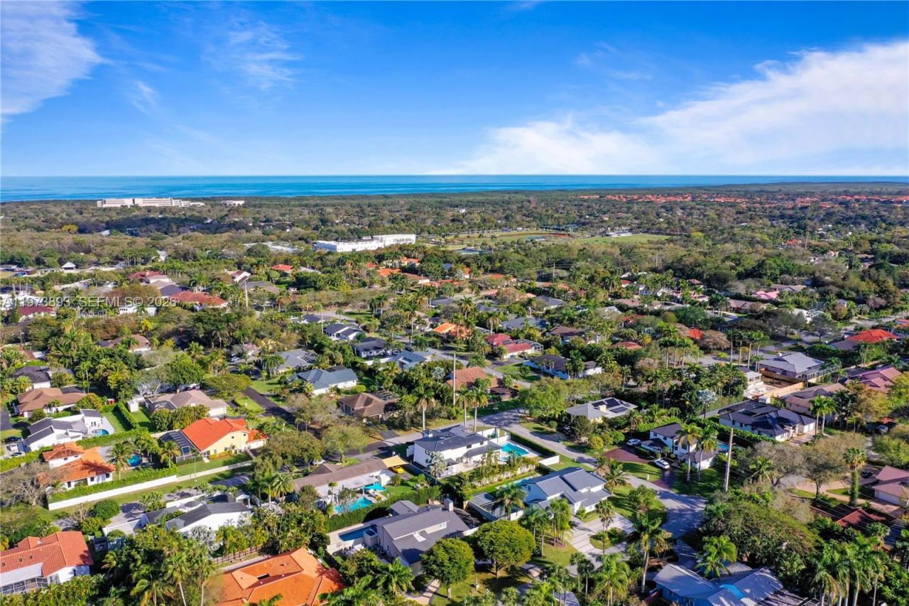 17740 SW 83rd Ave, Palmetto Bay, FL 33157 Photo