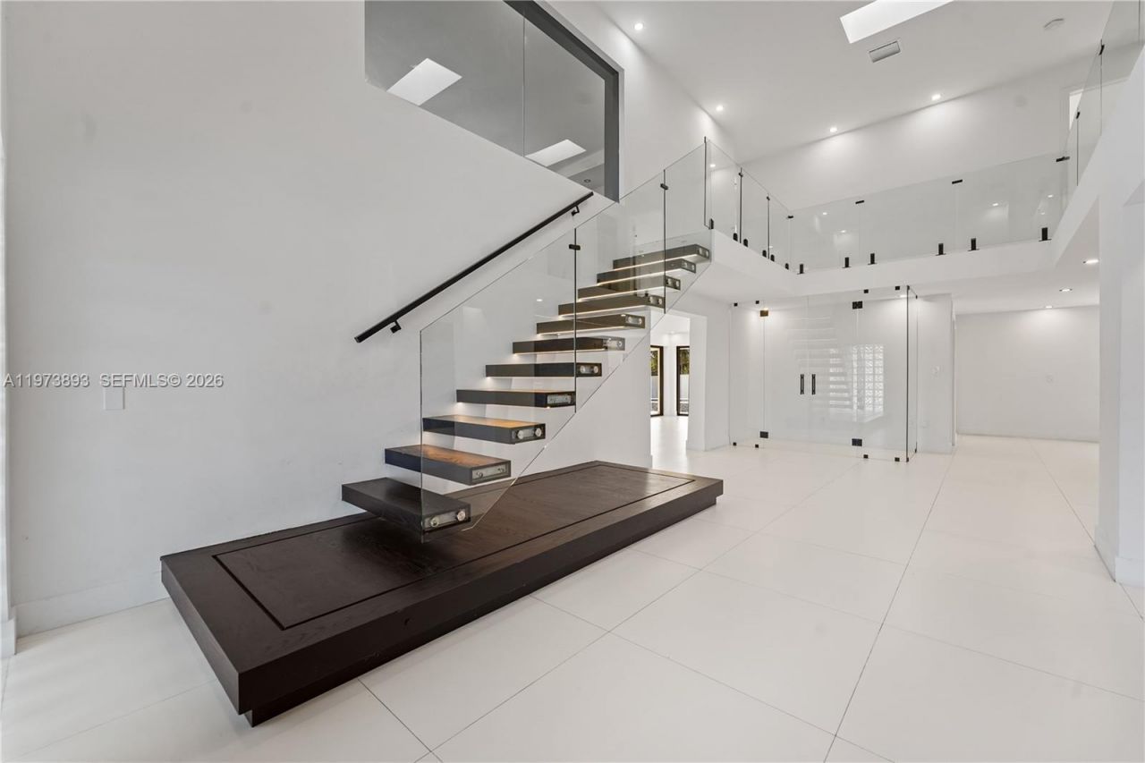 17740 SW 83rd Ave, Palmetto Bay, FL 33157 Photo