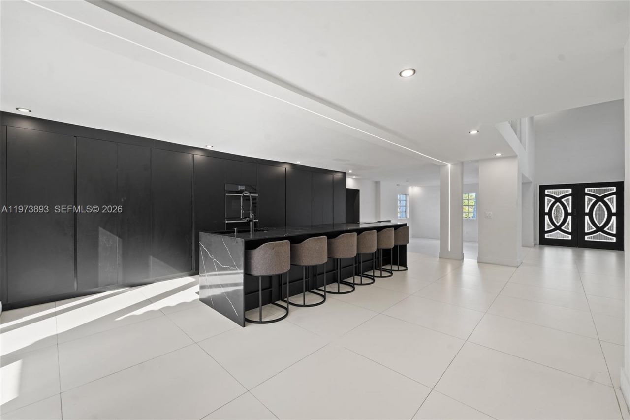 17740 SW 83rd Ave, Palmetto Bay, FL 33157 Photo