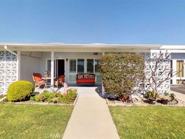 13721 Alderwood Lane, Unit 28 E M3, Seal Beach, CA 90740