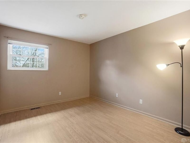 2776 Corlington Drive, Kettering, OH 45440 Photo 32