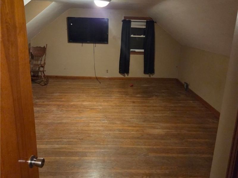 210 Biggs Avenue, Conesville, OH 43811 Photo 16