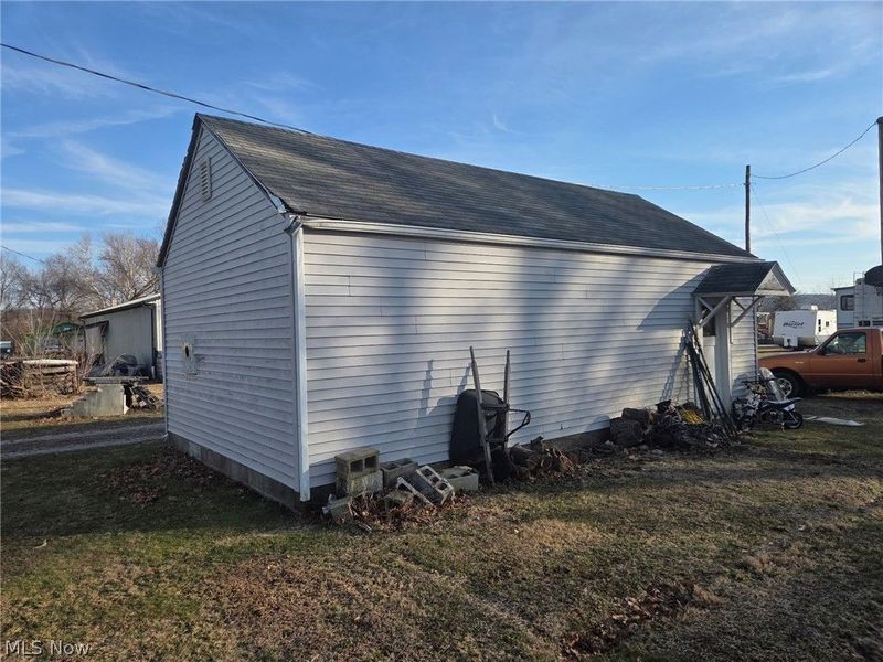 210 Biggs Avenue, Conesville, OH 43811 Photo 19