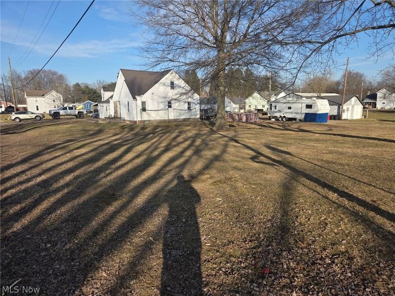 210 Biggs Avenue, Conesville, OH 43811 Photo 2