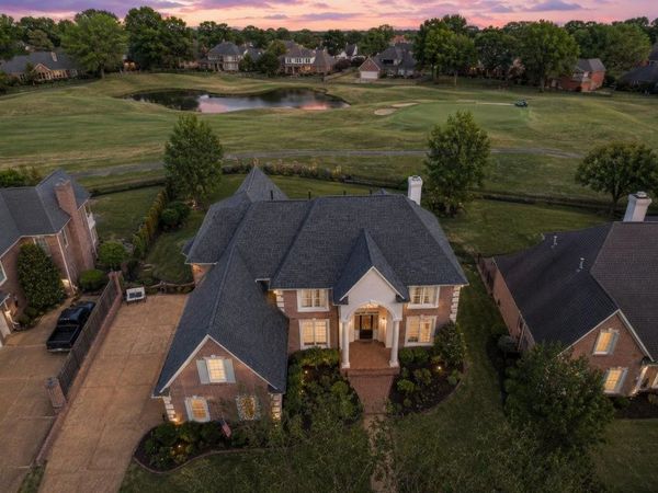 2590 HALLE PKY, Collierville, TN 38017