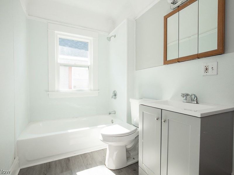 11701 Ablewhite Avenue, Cleveland, OH 44108 Photo 29