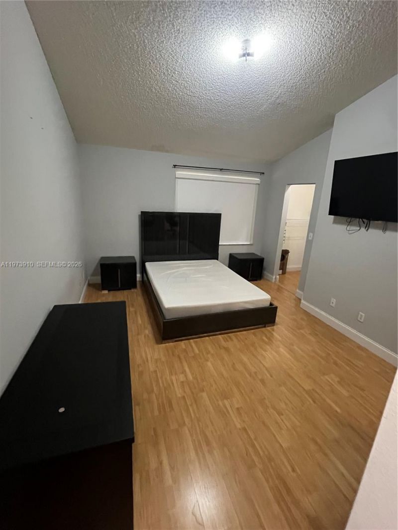 12140 SW 4th St, Pembroke Pines, FL 33025 Photo