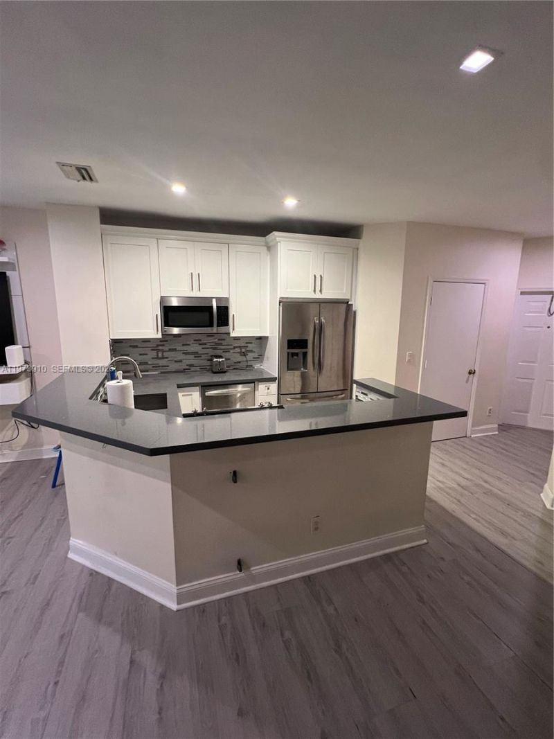 12140 SW 4th St, Pembroke Pines, FL 33025 Photo