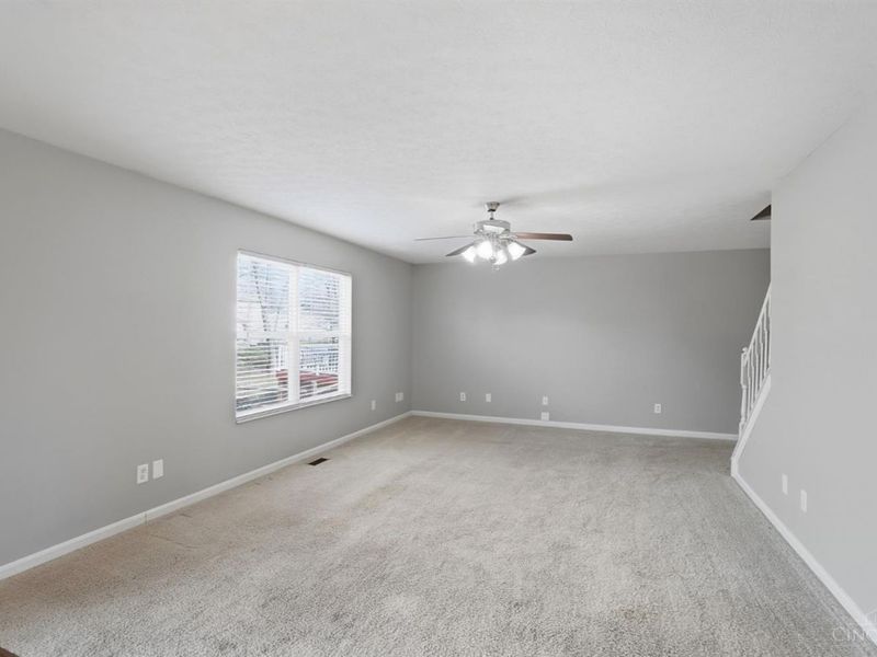 794 Owls Nest Court, Hamilton Twp, OH 45039 Photo 9