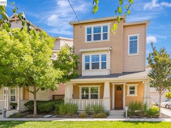 705 705 Cannery Pl, San Jose, CA 95112