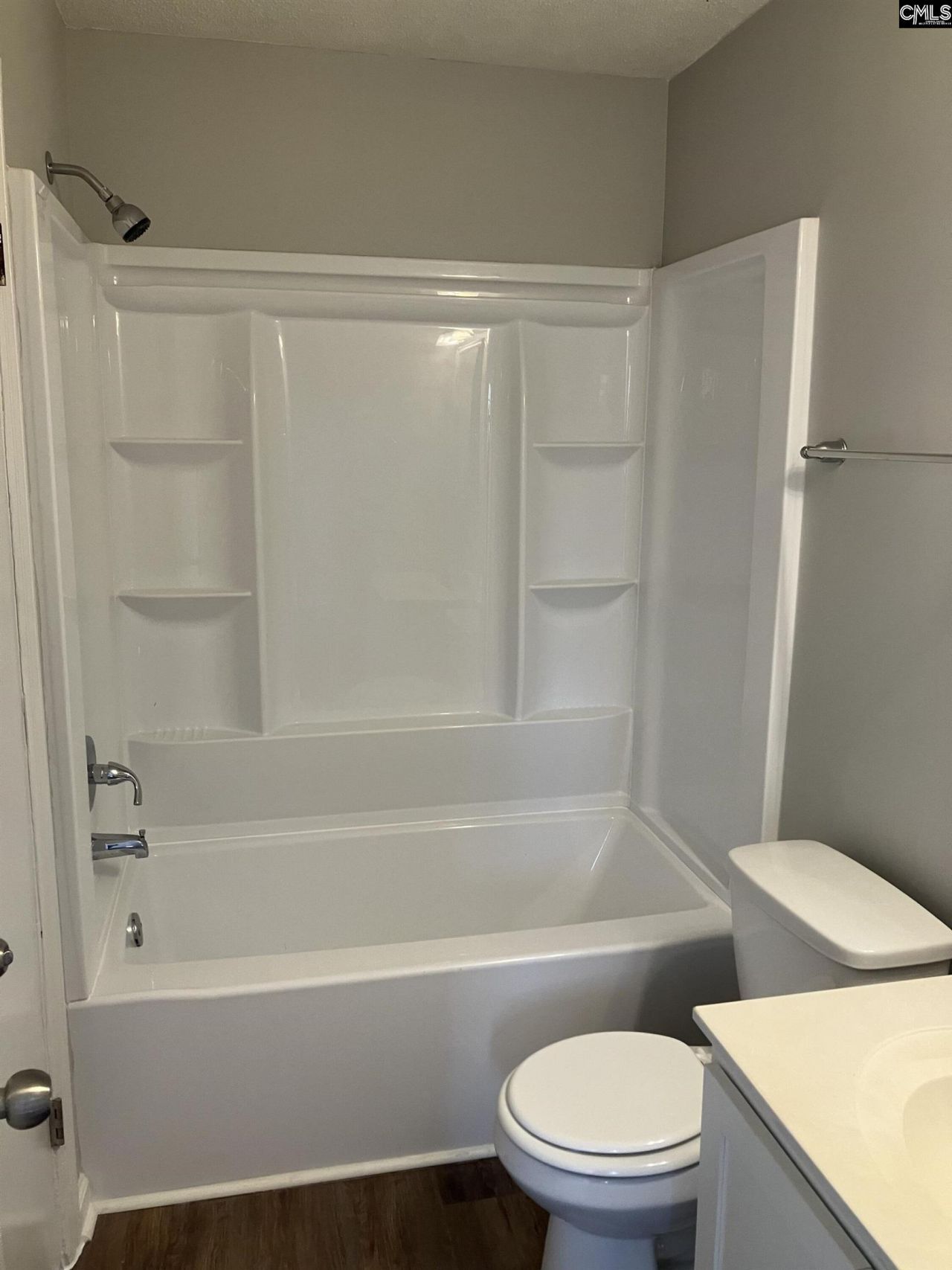 1806 Cheltenham Lane Photo 13