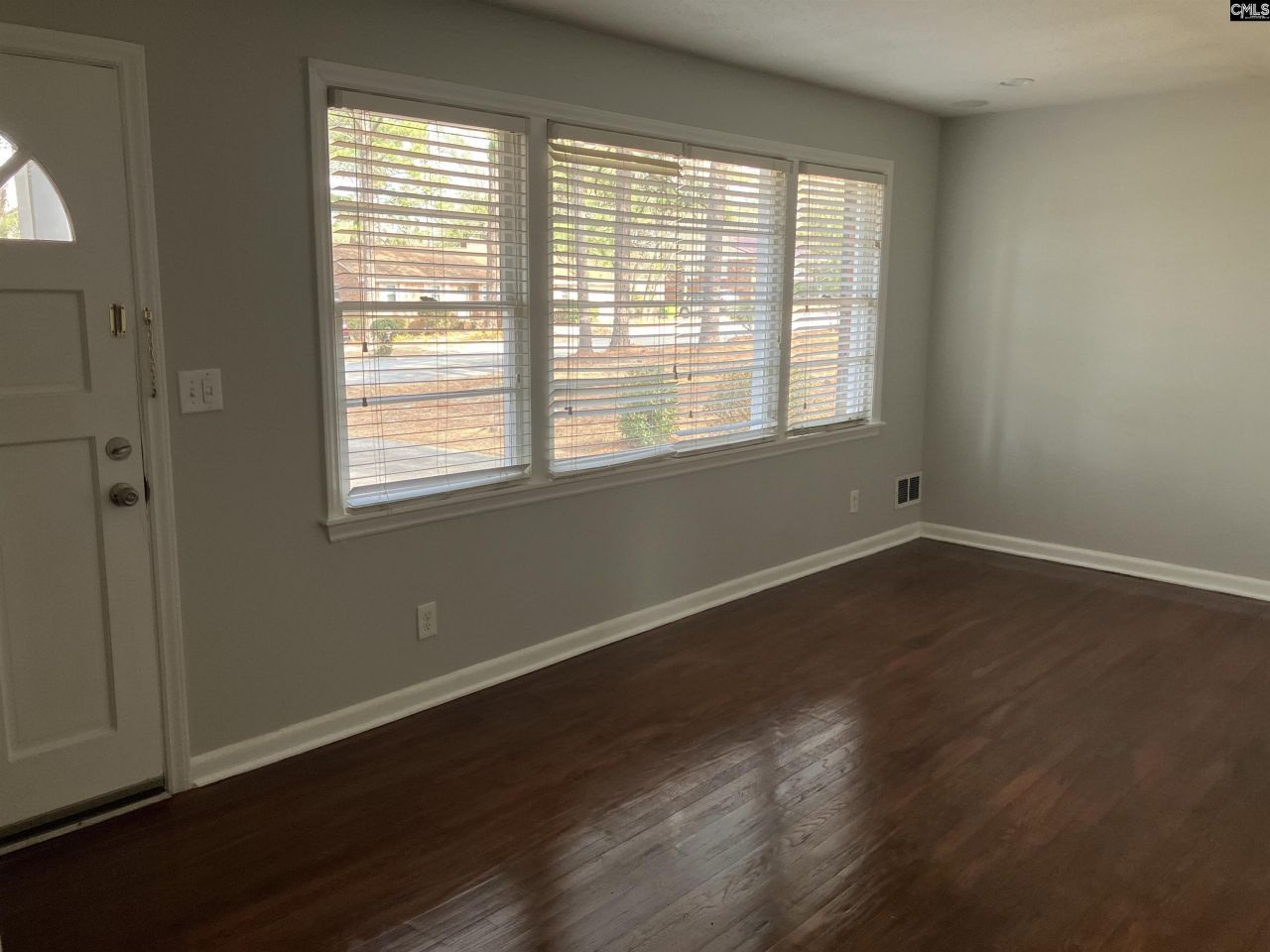 1806 Cheltenham Lane Photo 7