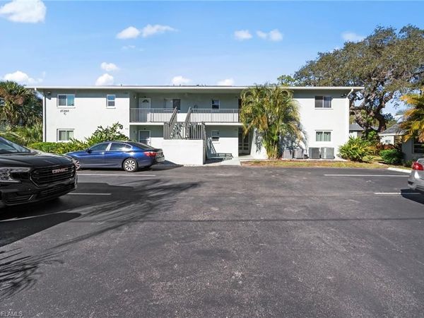27260 Horne AVE, Unit 21, BONITA SPRINGS, FL 34135