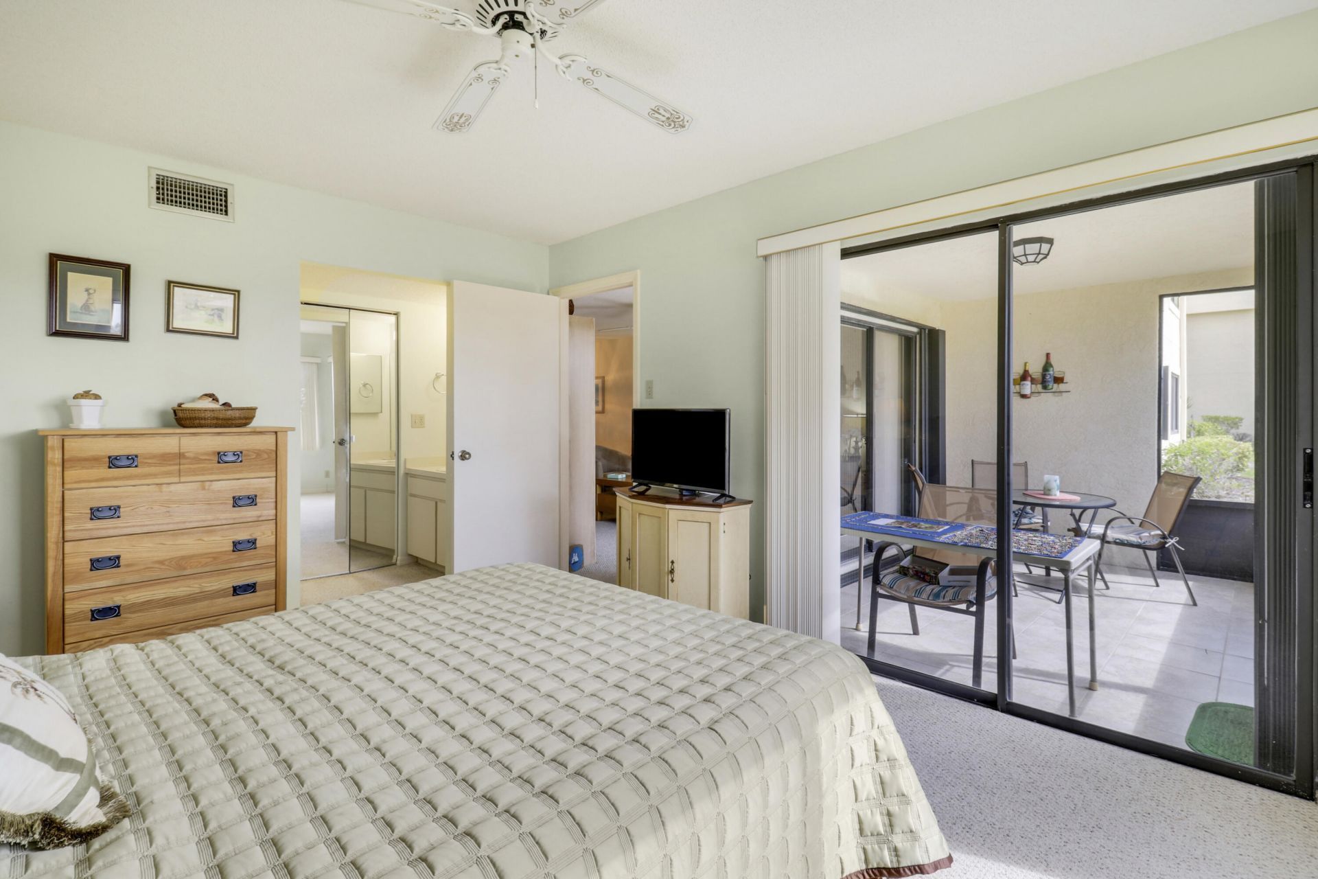 6980 SE Constitution Boulevard, Unit 105, Hobe Sound, FL 33455 Photo