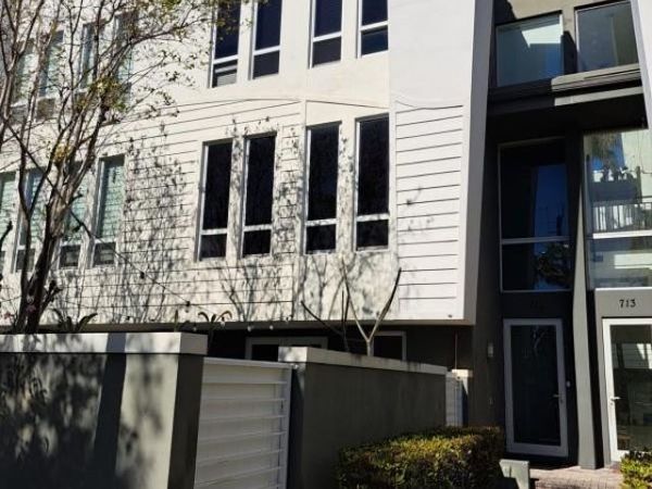 711 SE 16th Ct, Fort Lauderdale, FL 33316