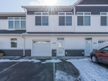 405 Prairie Rose Trail, Mankato, MN 56001