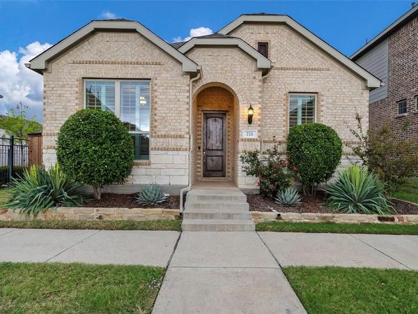 715 Waterbrook Parkway, Argyle, TX 76226