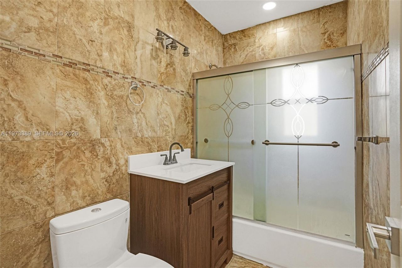 510 NW 105th St , Miami, FL 33150 Photo