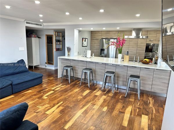 401 Golden Isles Dr , Unit 1013, Hallandale Beach, FL 33009