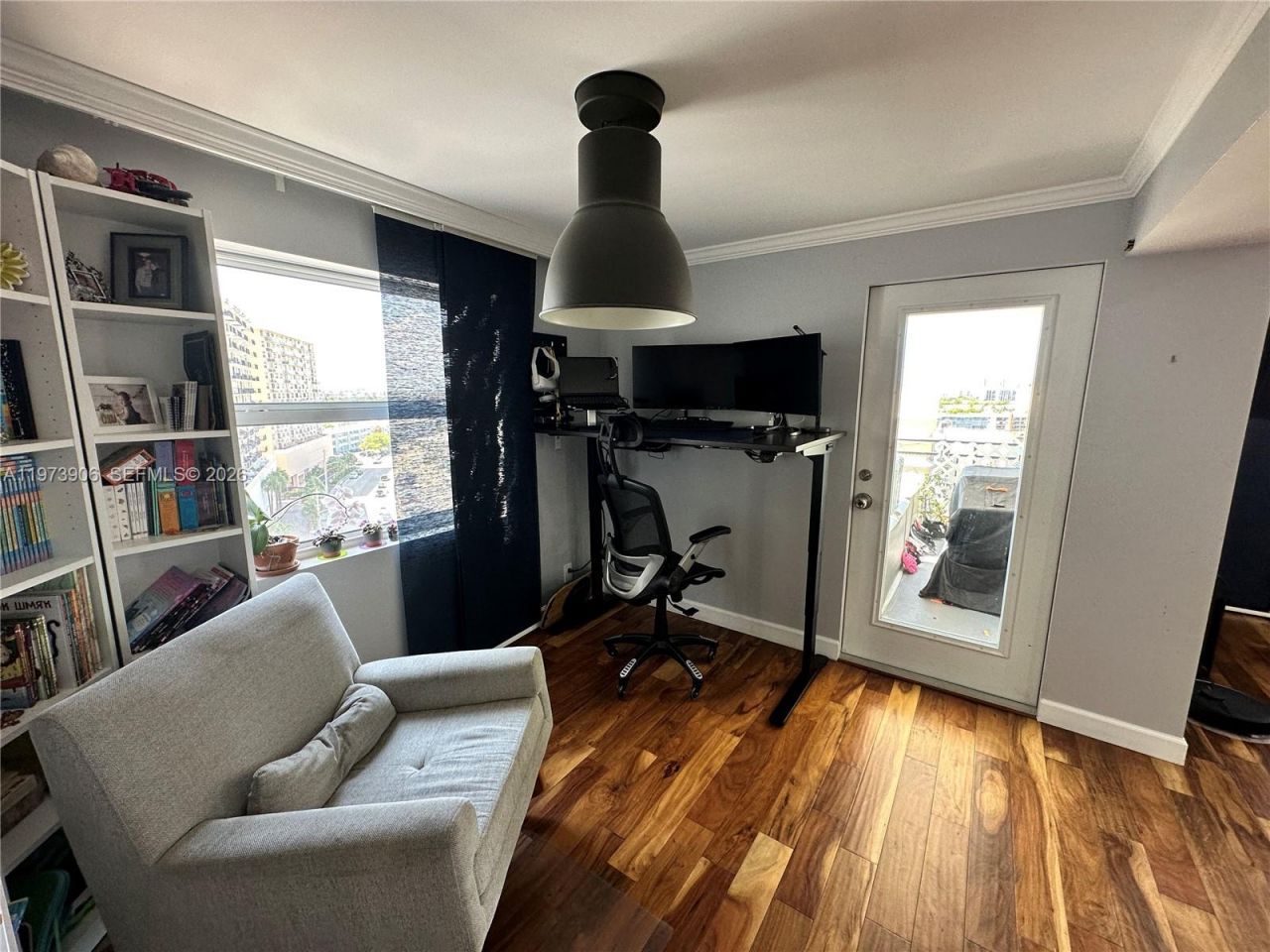 401 Golden Isles Dr , Unit 1013, Hallandale Beach, FL 33009 Photo