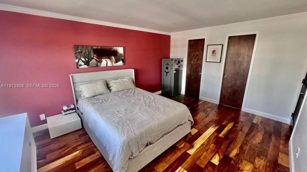 401 Golden Isles Dr , Unit 1013, Hallandale Beach, FL 33009 Photo