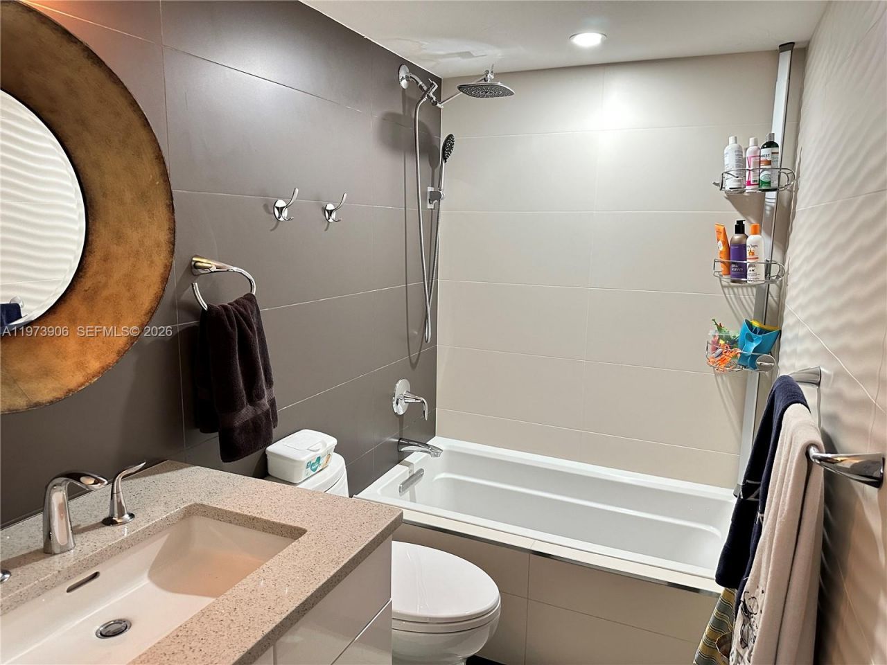 401 Golden Isles Dr , Unit 1013, Hallandale Beach, FL 33009 Photo