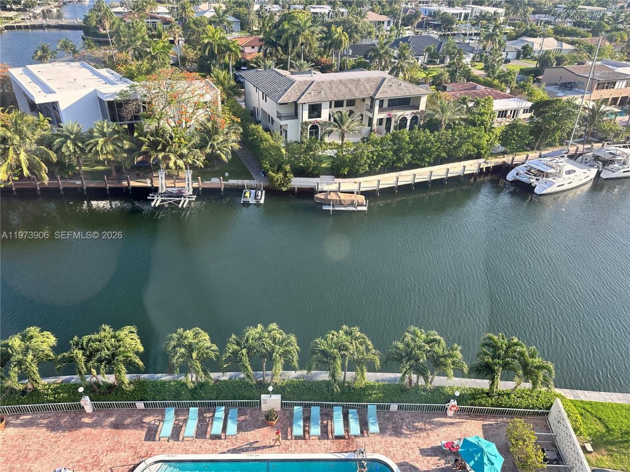 401 Golden Isles Dr , Unit 1013, Hallandale Beach, FL 33009 Photo