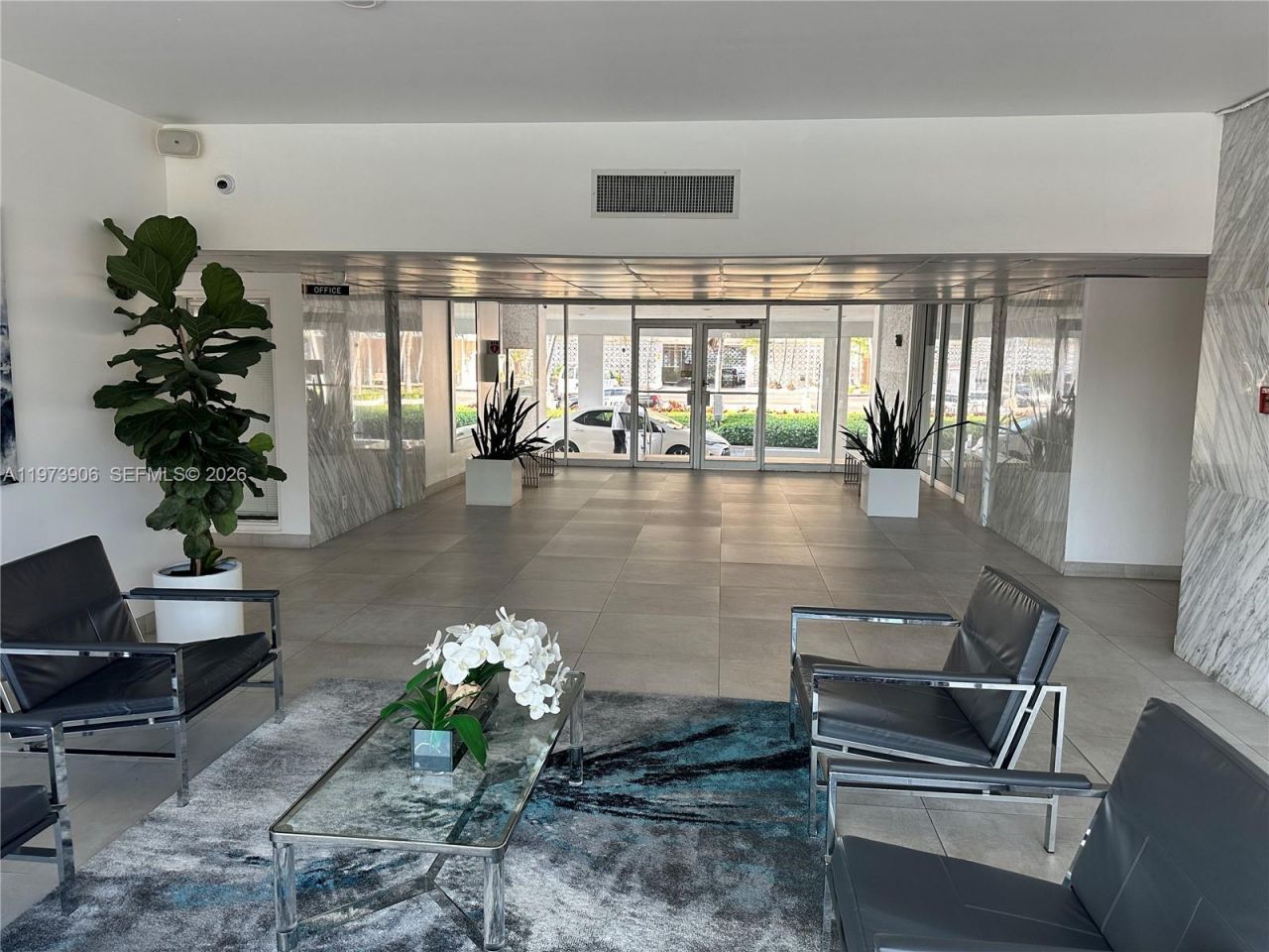 401 Golden Isles Dr , Unit 1013, Hallandale Beach, FL 33009 Photo