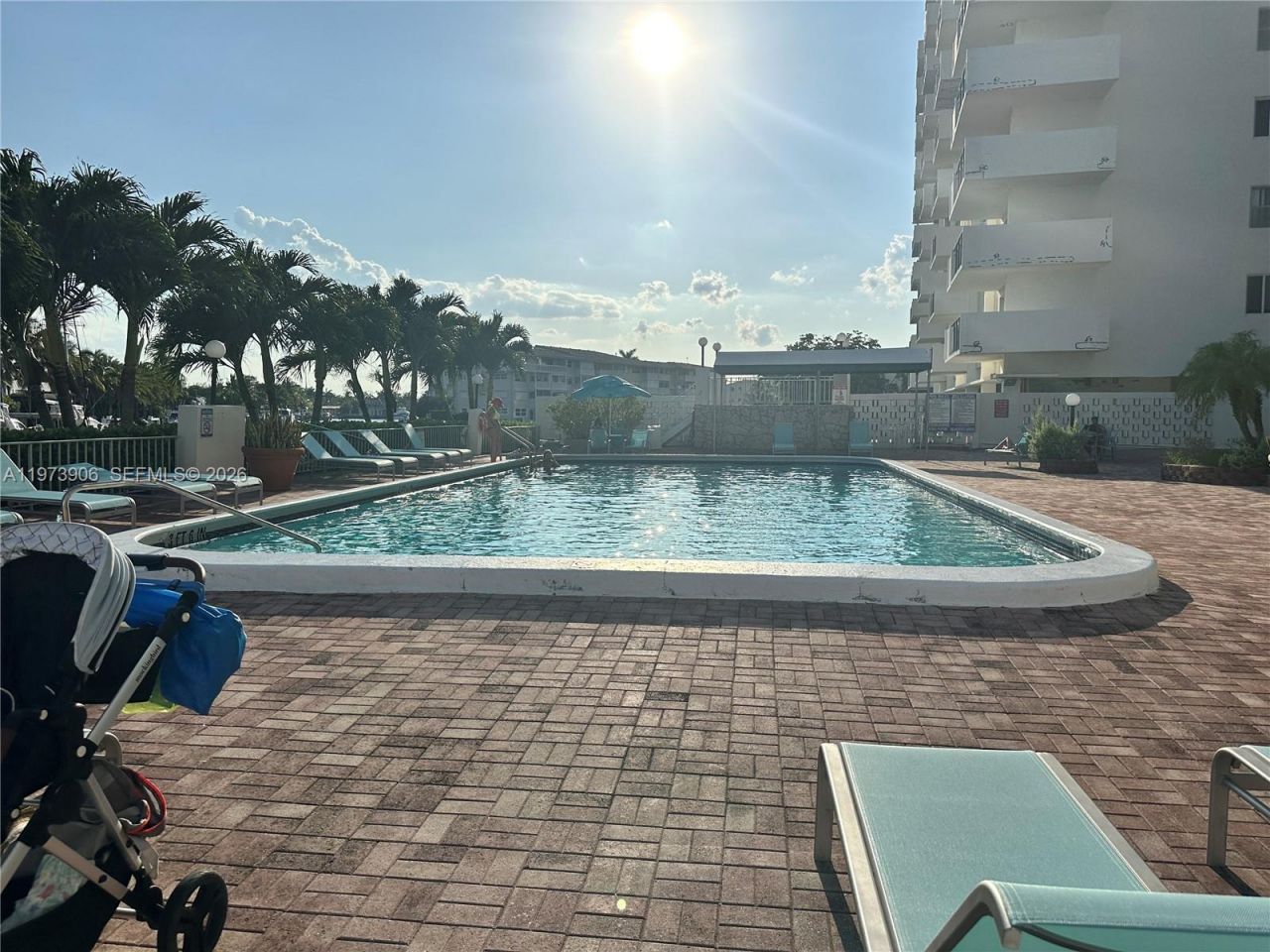 401 Golden Isles Dr , Unit 1013, Hallandale Beach, FL 33009 Photo