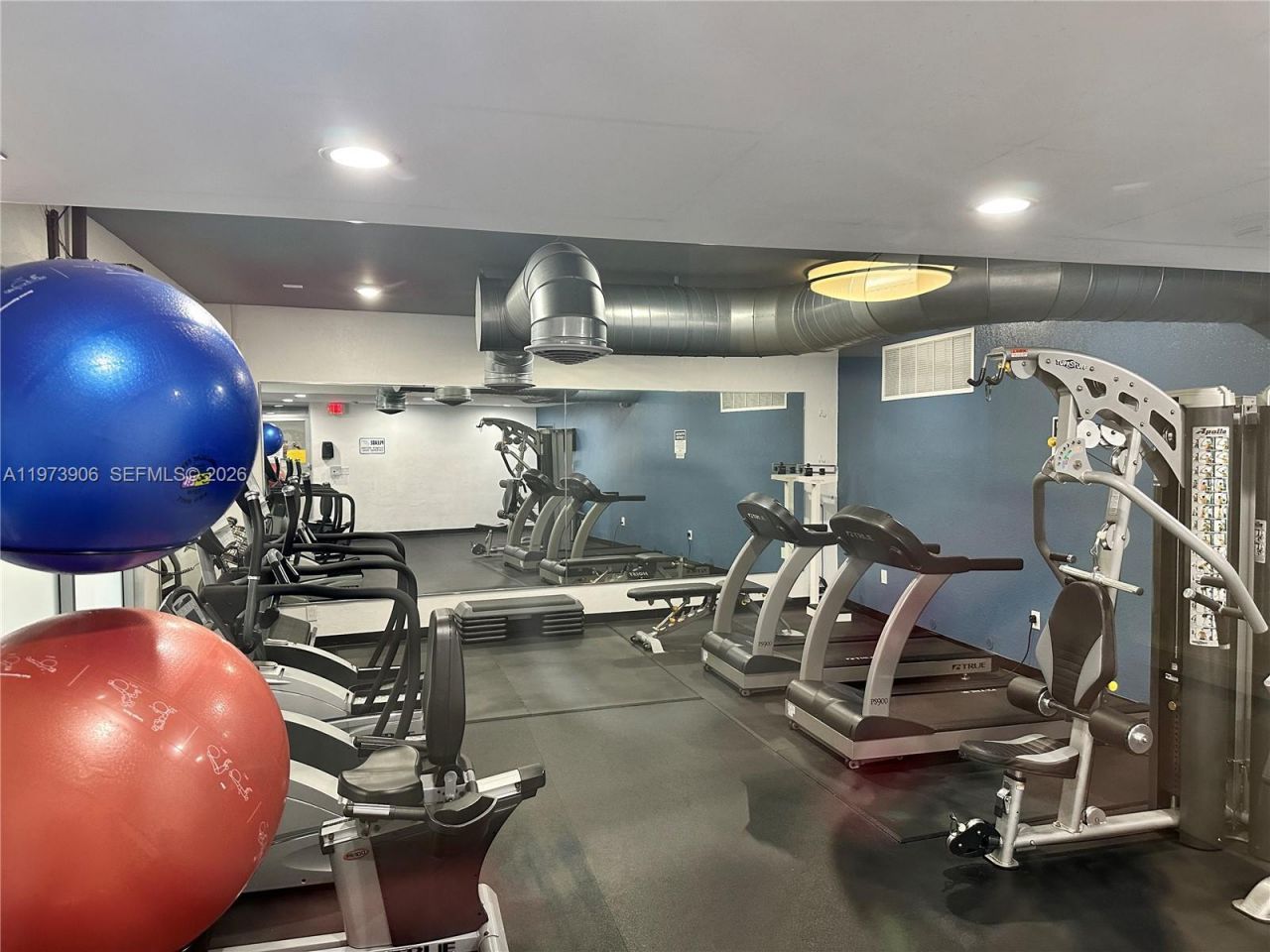 401 Golden Isles Dr , Unit 1013, Hallandale Beach, FL 33009 Photo