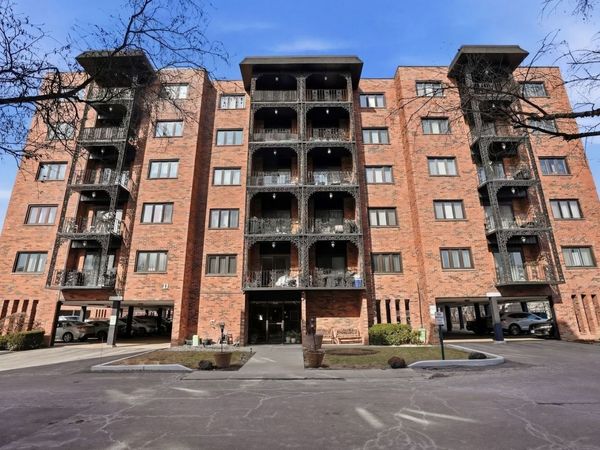 9332 Landings Lane, Unit 604, Des Plaines, IL 60016
