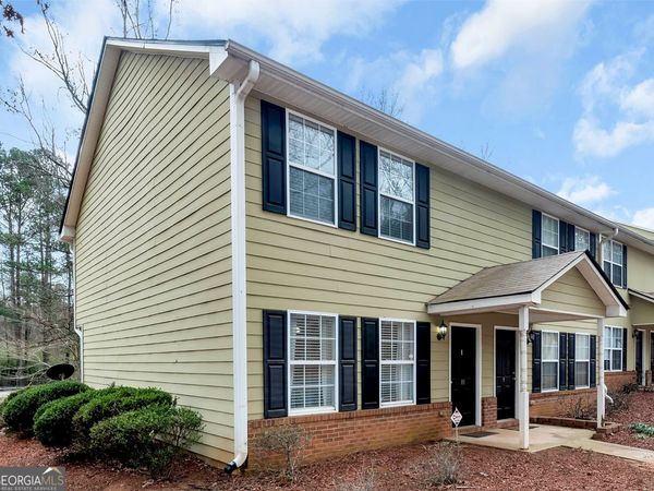 105 Westchester Drive, Unit APT H10, Athens, GA 30606